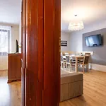 Rodzinny Apartament Z Garazem - Not For Ar-ab! Apartamento *